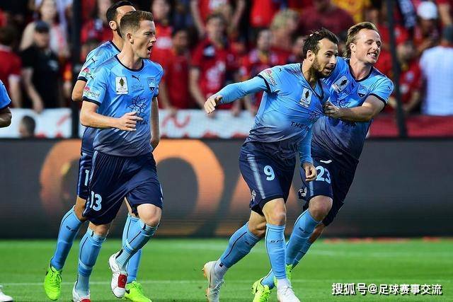 阿德尔曼称赞瑞安·内姆哈德在训练中的出色表现